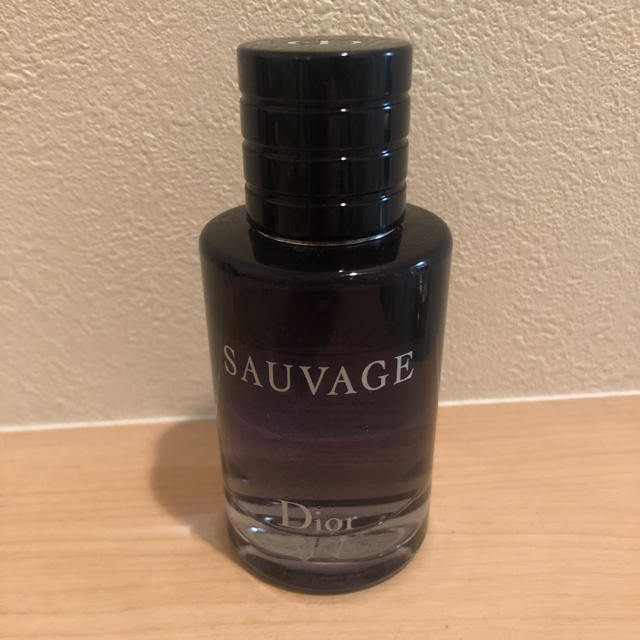 Dior(ディオール)のDior SAUVAGE 60ml 美品 香水 コスメ/美容の香水(香水(男性用))の商品写真