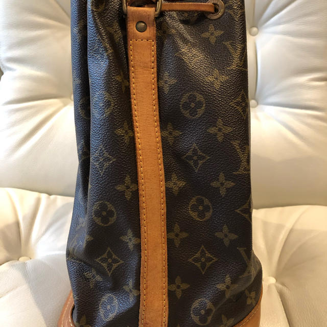 LOUIS VUITTON(ルイヴィトン)のいちごケーキ様専用になりました。ルイヴィトンのショルダーバック　使用感ありの本物 レディースのバッグ(ショルダーバッグ)の商品写真