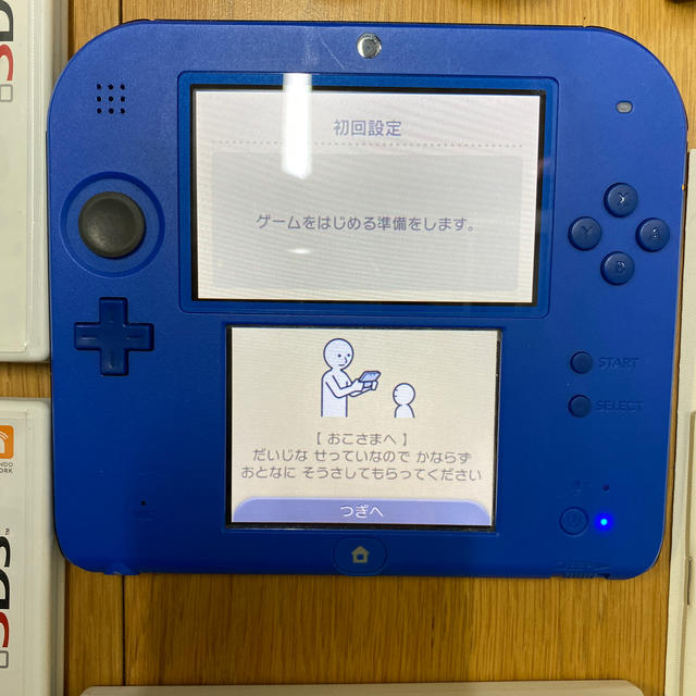 ニンテンドー2DS(ニンテンドー2DS)の2DS本体＆ソフトセット エンタメ/ホビーのゲームソフト/ゲーム機本体(家庭用ゲーム機本体)の商品写真