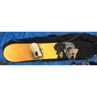 ケーツー(K2)のスノーボード バインディング 袋 3点セット  k2  板約140cm(ボード)