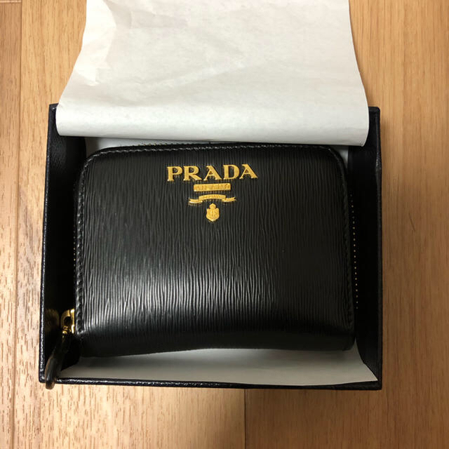 財布PRADA プラダ 財布　ミニ財布