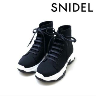 SNIDEL(スニーカー ・ ブラック/黒色系)のフリマアイテム一覧 SNIDEL(スニーカー ・ ブラック/黒色系)のフリマアイテム一覧
