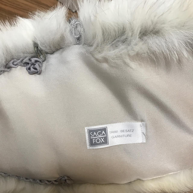 SAGA FOX シルバーフォックスファー レディースのジャケット/アウター(毛皮/ファーコート)の商品写真