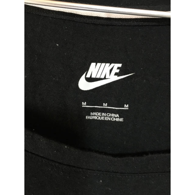 NIKE(ナイキ)のナイキ　レディース　シャツ レディースのトップス(Tシャツ(半袖/袖なし))の商品写真