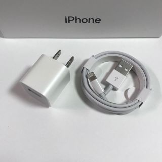 アイフォーン(iPhone)の充電器(バッテリー/充電器)