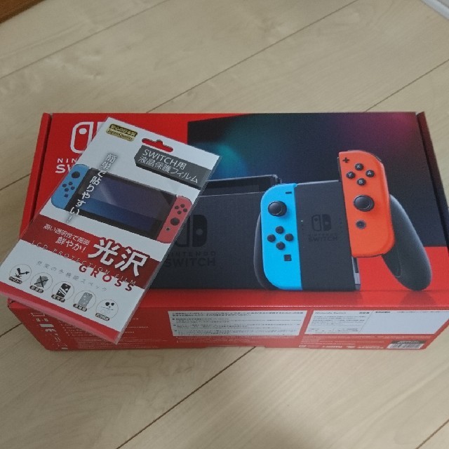 Nintendo Switch 本体 保護フィルム付き