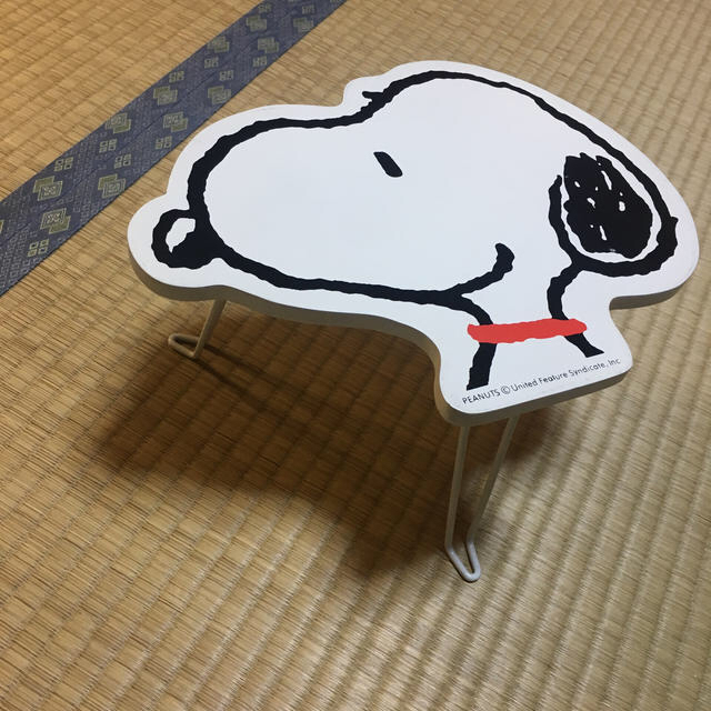 SNOOPY(スヌーピー)のスヌーピー ミニテーブル インテリア/住まい/日用品の机/テーブル(折たたみテーブル)の商品写真