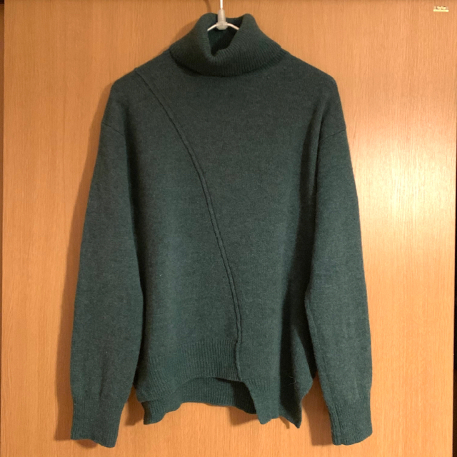 ZUCCa(ズッカ)のzucca  ズッカ ラムウールのセーター 美品 レディースのトップス(ニット/セーター)の商品写真