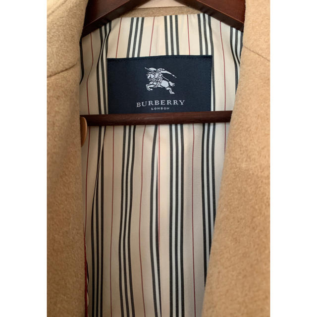 BURBERRY(バーバリー)の２月末まで専用☆BURBERRY Pコート【美品】 レディースのジャケット/アウター(ピーコート)の商品写真