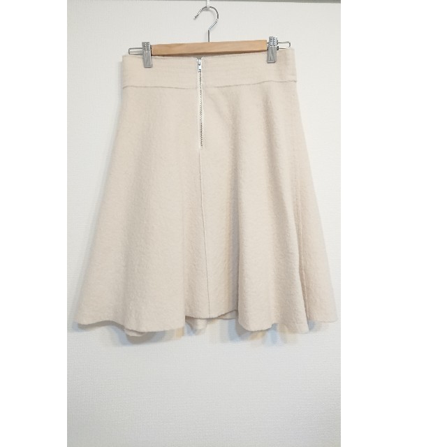 TOMORROWLAND(トゥモローランド)のTOMORROWLAND 新品未使用 ウールフレアスカート レディースのスカート(ひざ丈スカート)の商品写真