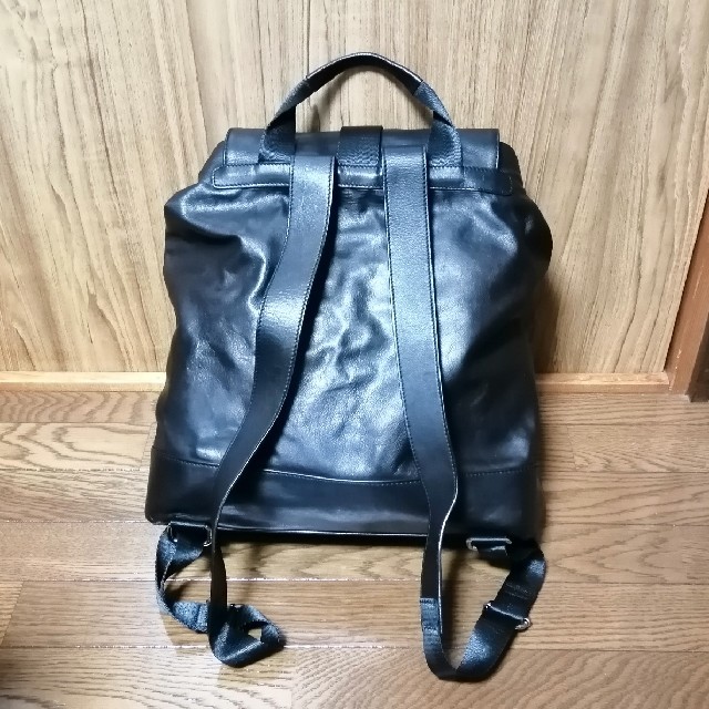 ZARA(ザラ)のZARA MAN☆本革レザーリュックサック☆バックパック☆黒 メンズのバッグ(バッグパック/リュック)の商品写真