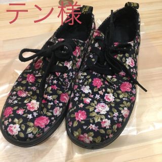 Dr.Martens - Dr.Martens 花柄スニーカーの通販 by SSS|ドクター