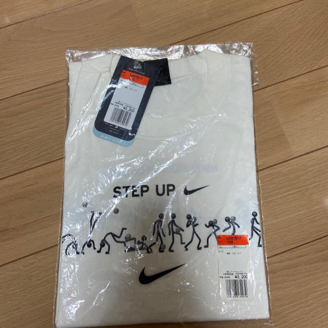 NIKE(ナイキ)のNIKE ナイキ クルーネックTシャツ メンズのトップス(Tシャツ/カットソー(半袖/袖なし))の商品写真