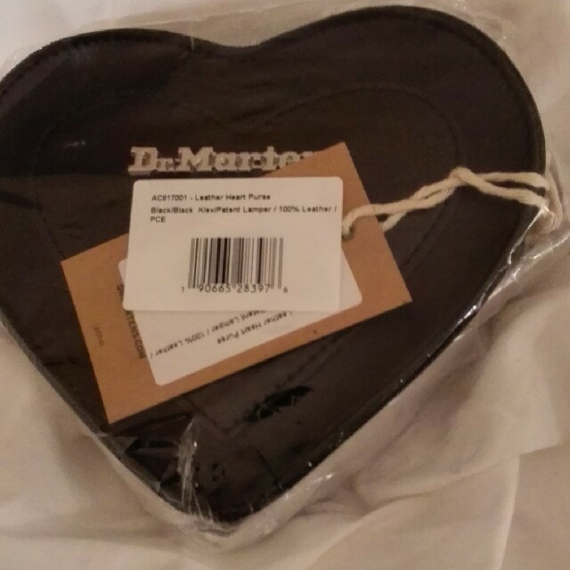 Dr.Martens(ドクターマーチン)のMeibyMei様専用新品ドクターマーチンミニバッグ レディースのバッグ(ショルダーバッグ)の商品写真