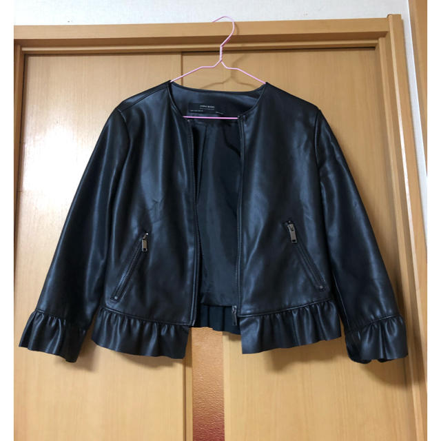 ZARA(ザラ)のレザージャケット　ライダース　レディース  レディースのジャケット/アウター(ライダースジャケット)の商品写真