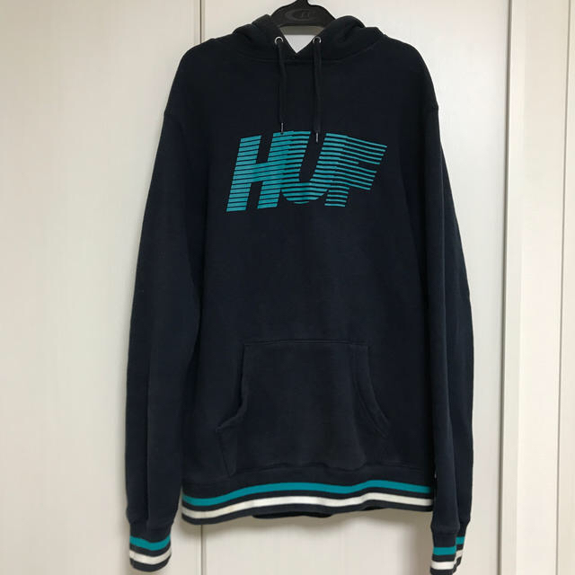 HUF(ハフ)のHUF パーカーMサイズ メンズのトップス(パーカー)の商品写真