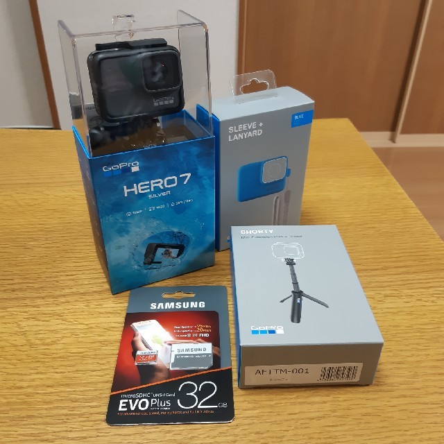 GoPro HERO7 SILVER +α 新品未使用ビデオカメラ