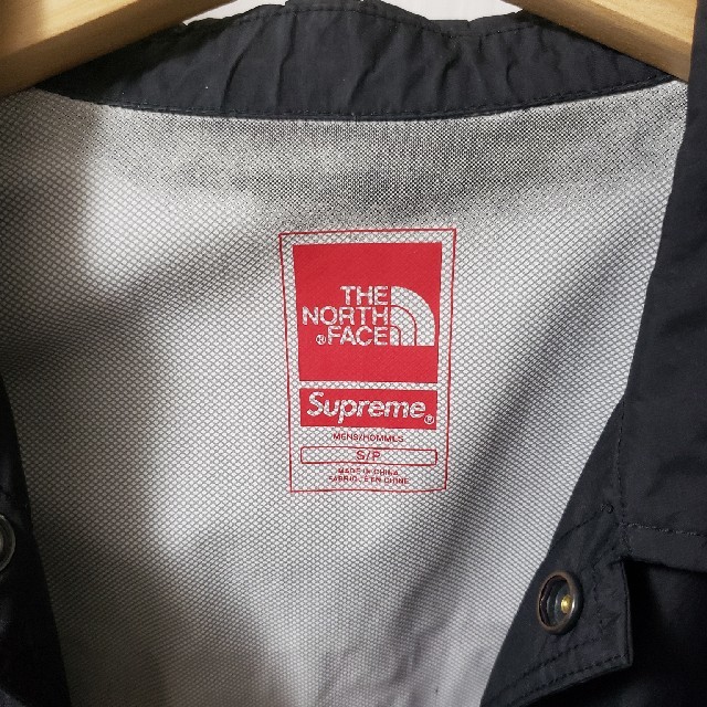 マウンテンパーカーsupreme the north face