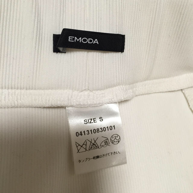 EMODA(エモダ)のEMODA ホワイトタイトスカート♡ レディースのスカート(ミニスカート)の商品写真