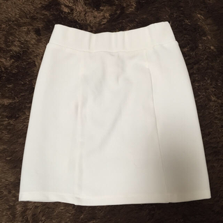 エモダ(EMODA)のEMODA ホワイトタイトスカート♡(ミニスカート)