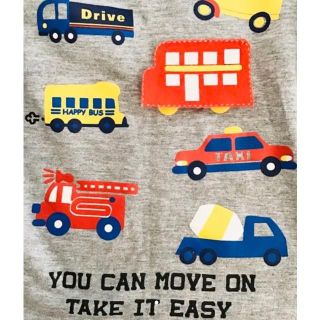 【新品】Spunky kids ロングTシャツ 車イラスト(シャツ/カットソー)