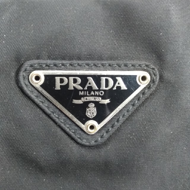 PRADA製　正規品　イタリア製　白タグ　トートバック　人気のモデル　大容量