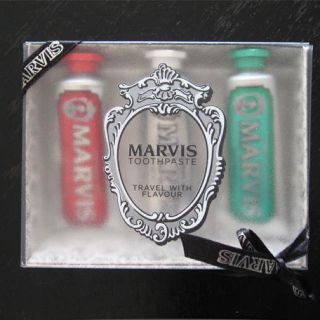 マービス(MARVIS)のMarvis マービス シナモン・ホワイト・ストロングミント 25ml x 3(歯磨き粉)