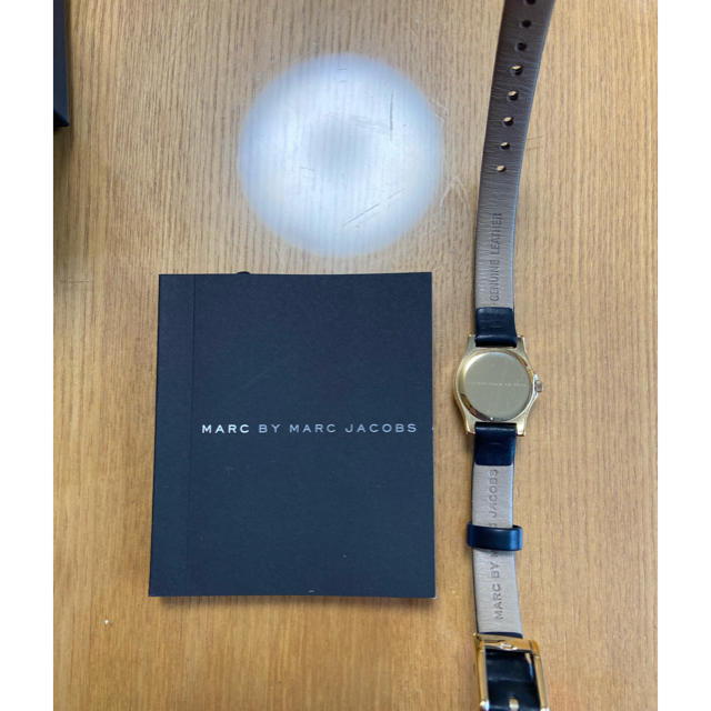 MARC BY MARC JACOBS(マークバイマークジェイコブス)の箱無しMarcbyMarcJacobs  腕時計　ヘンリーディンキーゴールド レディースのファッション小物(腕時計)の商品写真