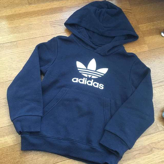 adidas(アディダス)のadidas 正規 トレーナー キッズ/ベビー/マタニティのキッズ服男の子用(90cm~)(Tシャツ/カットソー)の商品写真