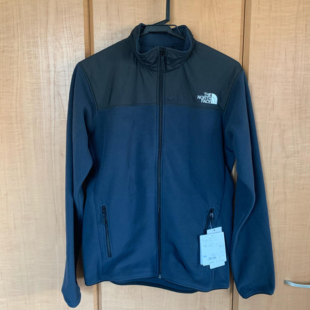 THE NORTH FACE(ザノースフェイス)のザ　ノースフェイス　マウンテンバーサマイクロジャケット メンズのジャケット/アウター(マウンテンパーカー)の商品写真