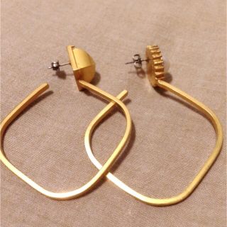 アングリッド(Ungrid)のパールスタッズアシメピアス(ピアス)