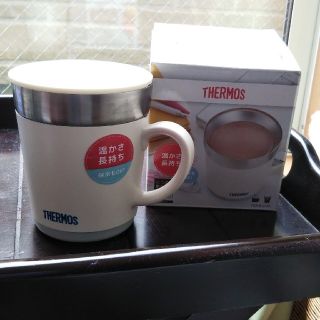 サーモス(THERMOS)のTHERMOS 保温 マグカップ（白）(グラス/カップ)