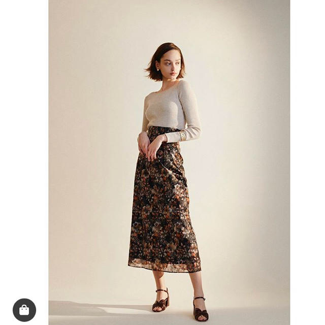 Lily Brown 新品 ぼかし花柄刺繍スカート | フリマアプリ ラクマ Lily Brown 新品 ぼかし花柄刺繍スカート | フリマアプリ ラクマ