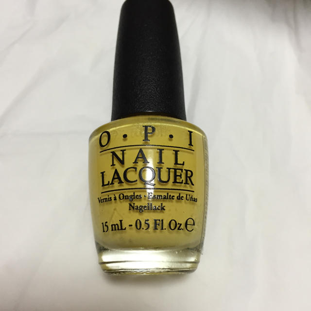 OPI(オーピーアイ)のOPI マニキュア A65 イエロー コスメ/美容のネイル(マニキュア)の商品写真