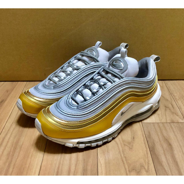 美品 NIKE WMNS AIR MAX 97 SE 26.5cm 金 銀 灰色