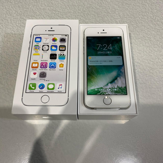 Apple - 新品　UQモバイル　iPhone5S 16GB 白　制限◯の通販