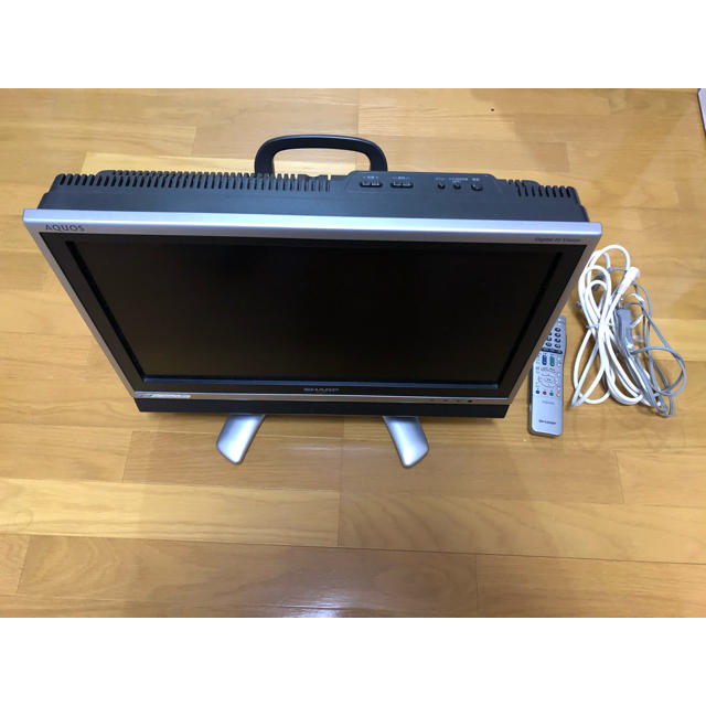 AQUOS(アクオス)のシャープ　液晶カラーテレビ スマホ/家電/カメラのテレビ/映像機器(テレビ)の商品写真