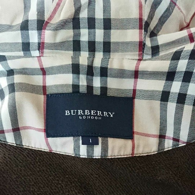 BURBERRY BLUE LABEL(バーバリーブルーレーベル)の☆値下げ☆ バーバリー BURBERRY パーカー カーキ レディースのトップス(パーカー)の商品写真