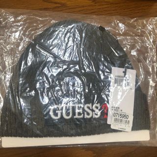 ゲス(GUESS)のGUESS  ニット帽　帽子(ニット帽/ビーニー)