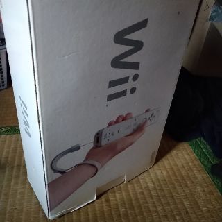 ウィー(Wii)のwii 本体　ソフトセット(家庭用ゲーム機本体)