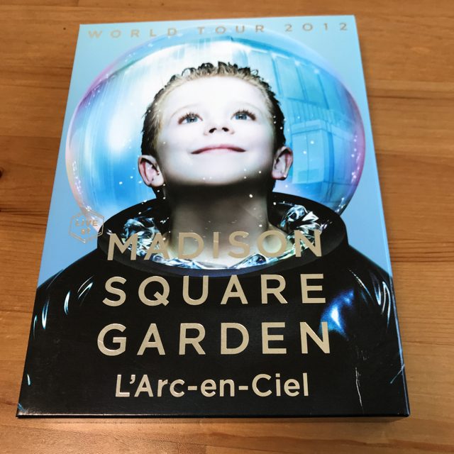 L'Arc～en～Ciel(ラルクアンシエル)のWORLD　TOUR　2012　LIVE　at　MADISON　SQUARE　G エンタメ/ホビーのDVD/ブルーレイ(ミュージック)の商品写真