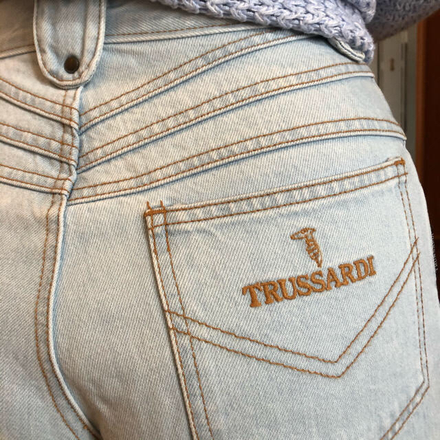 Trussardi(トラサルディ)の売れました‼️トラサルディ❣️ジーンズ レディースのパンツ(デニム/ジーンズ)の商品写真