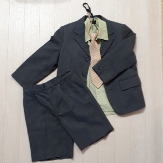 【コットン様専用】男の子スーツ　ジャケットなし(ドレス/フォーマル)