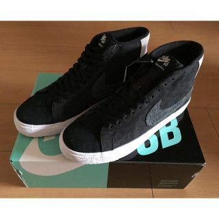 ナイキ(NIKE)のNIKE SB ZOOM BLAZER MID QS  "ナーハンターズ"(スニーカー)