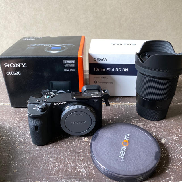 【早い者勝ち】sony a6600  SIGMA 16ミリ VLOGキットスマホ/家電/カメラ