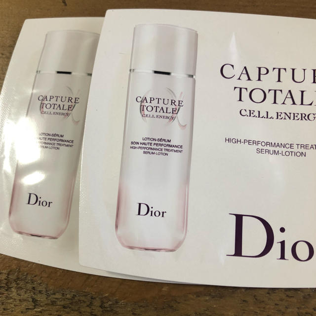 Christian Dior(クリスチャンディオール)のディオール 伊勢丹先行 クッションファンデ おまけ付き コスメ/美容のベースメイク/化粧品(ファンデーション)の商品写真