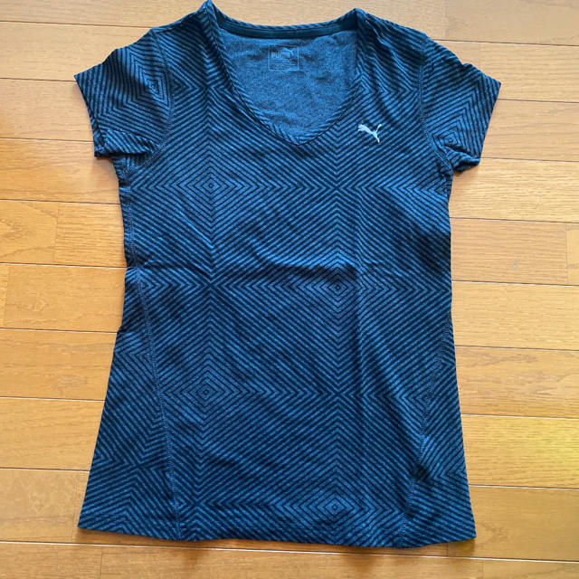 PUMA(プーマ)のプーマ Tシャツ Lサイズ レディースのトップス(Tシャツ(半袖/袖なし))の商品写真