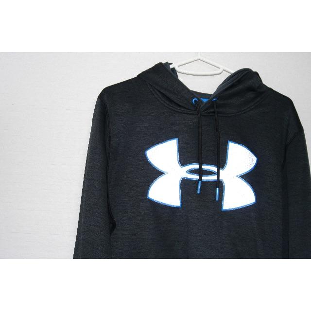 UNDER ARMOUR(アンダーアーマー)のアンダーアーマー　パーカー メンズのトップス(パーカー)の商品写真