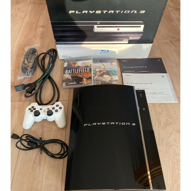PlayStation3(プレイステーション3)のPS3 60GB CHCHA00 初期型　動作確認済み エンタメ/ホビーのゲームソフト/ゲーム機本体(家庭用ゲーム機本体)の商品写真