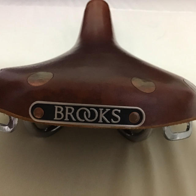 Brooks(ブルックス)のブルックス　サドル　Brooks ブラウン　定価2万円　swift ブロンプトン スポーツ/アウトドアの自転車(パーツ)の商品写真